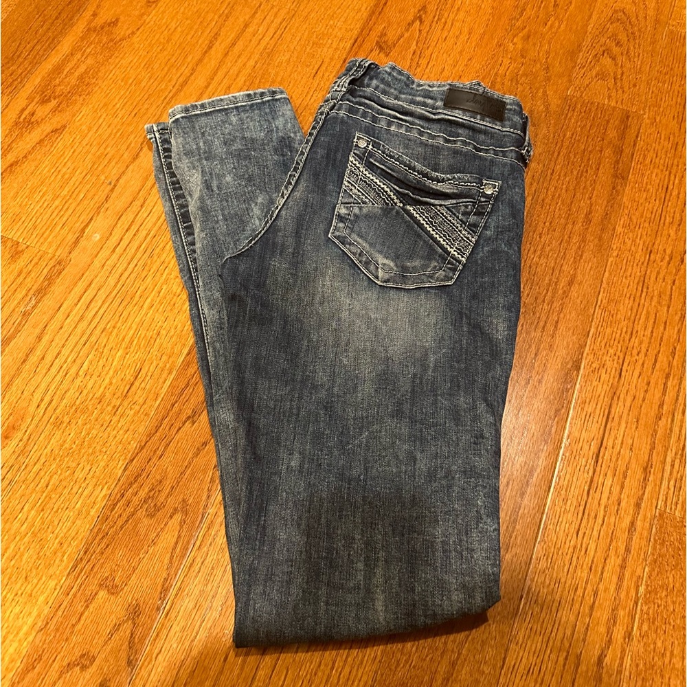 Daytrip Buckle Jeans